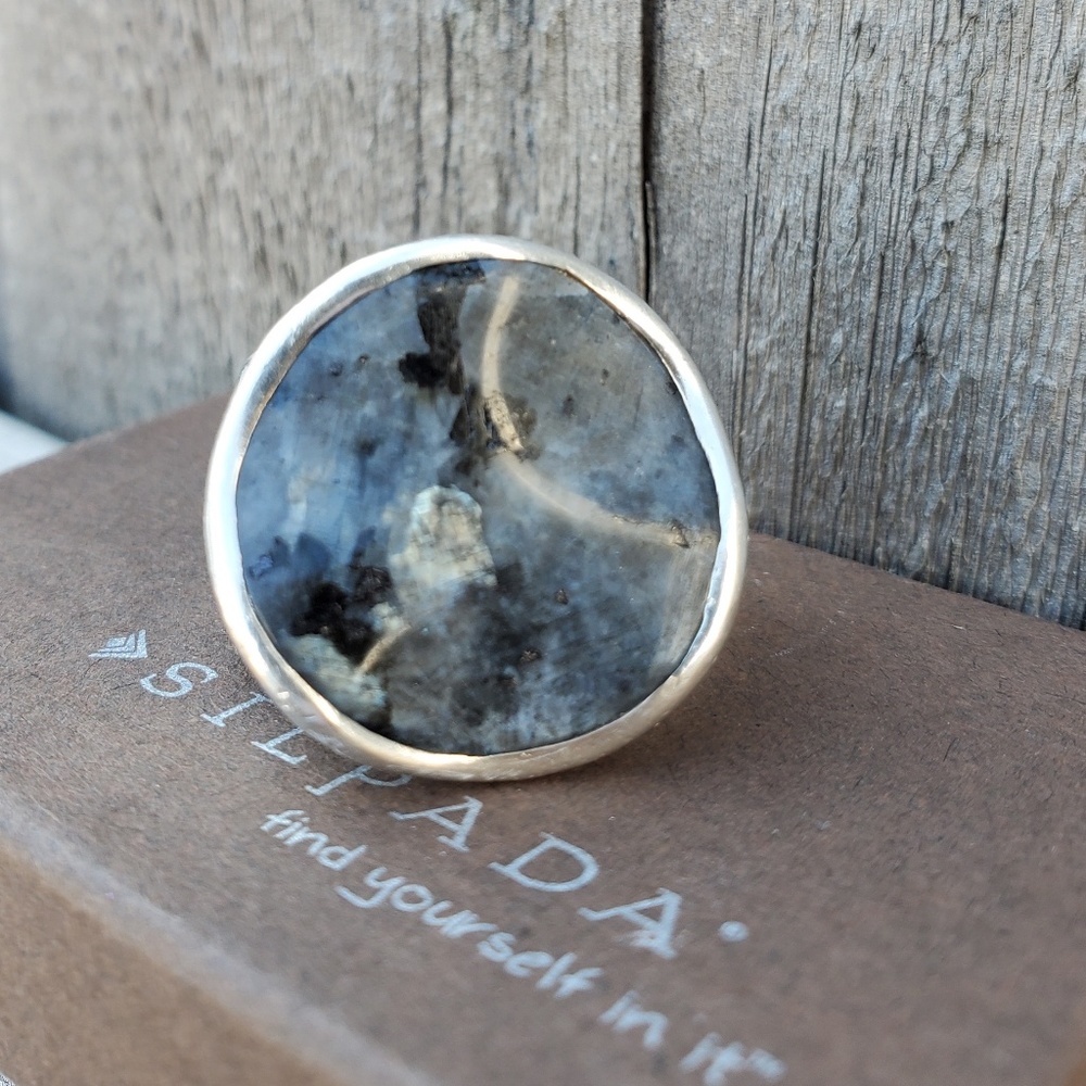 Silpada Silver And Black Statement Ring - image 8